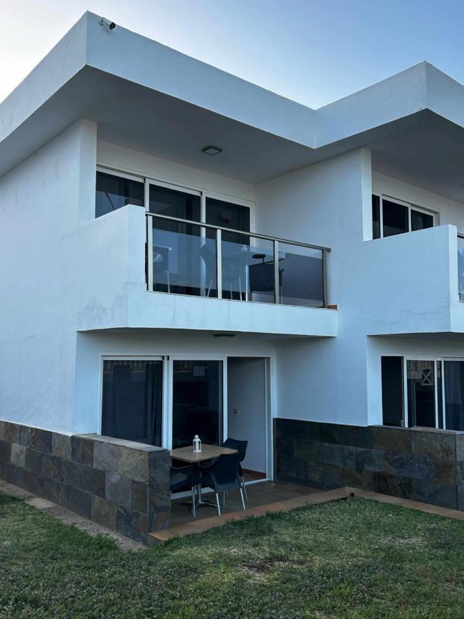 Apartamento Maypa 2 Salitre เมโลเนรัส ภายนอก รูปภาพ