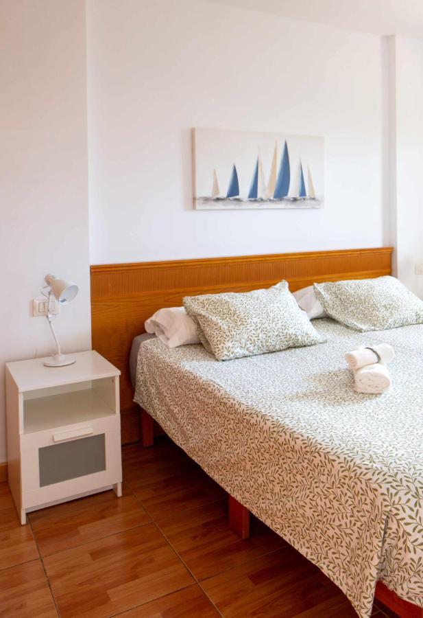 Apartamento Maypa 2 Salitre เมโลเนรัส ภายนอก รูปภาพ