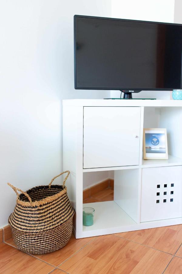 Apartamento Maypa 2 Salitre เมโลเนรัส ภายนอก รูปภาพ