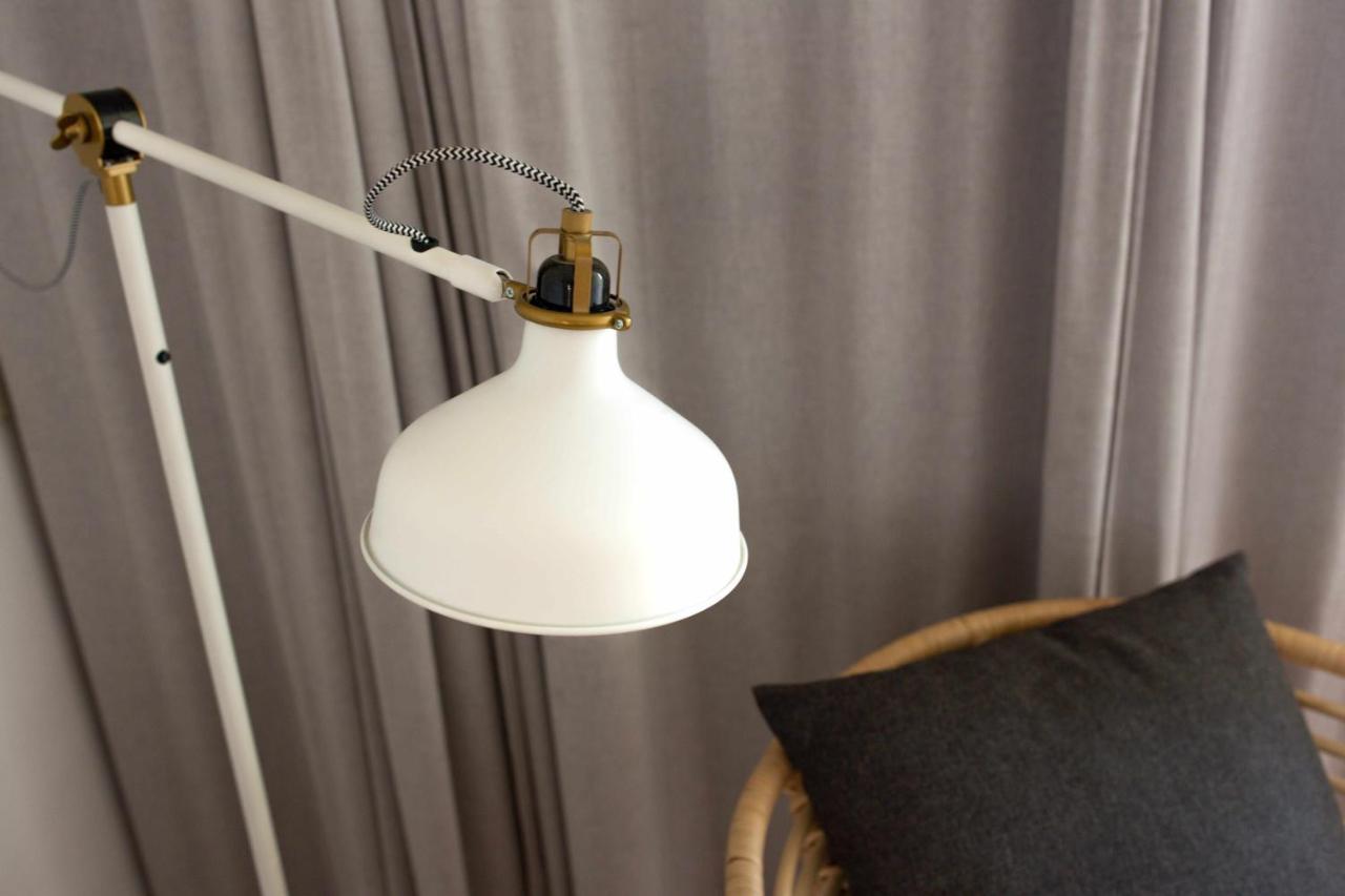 Apartamento Maypa 2 Salitre เมโลเนรัส ภายนอก รูปภาพ